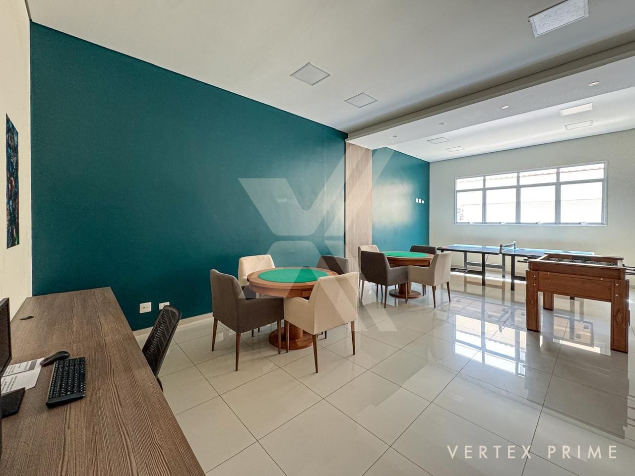 Apartamento de 3 suítes, andar alto e vista mar no Gonzaga em prédio com lazer. — foto