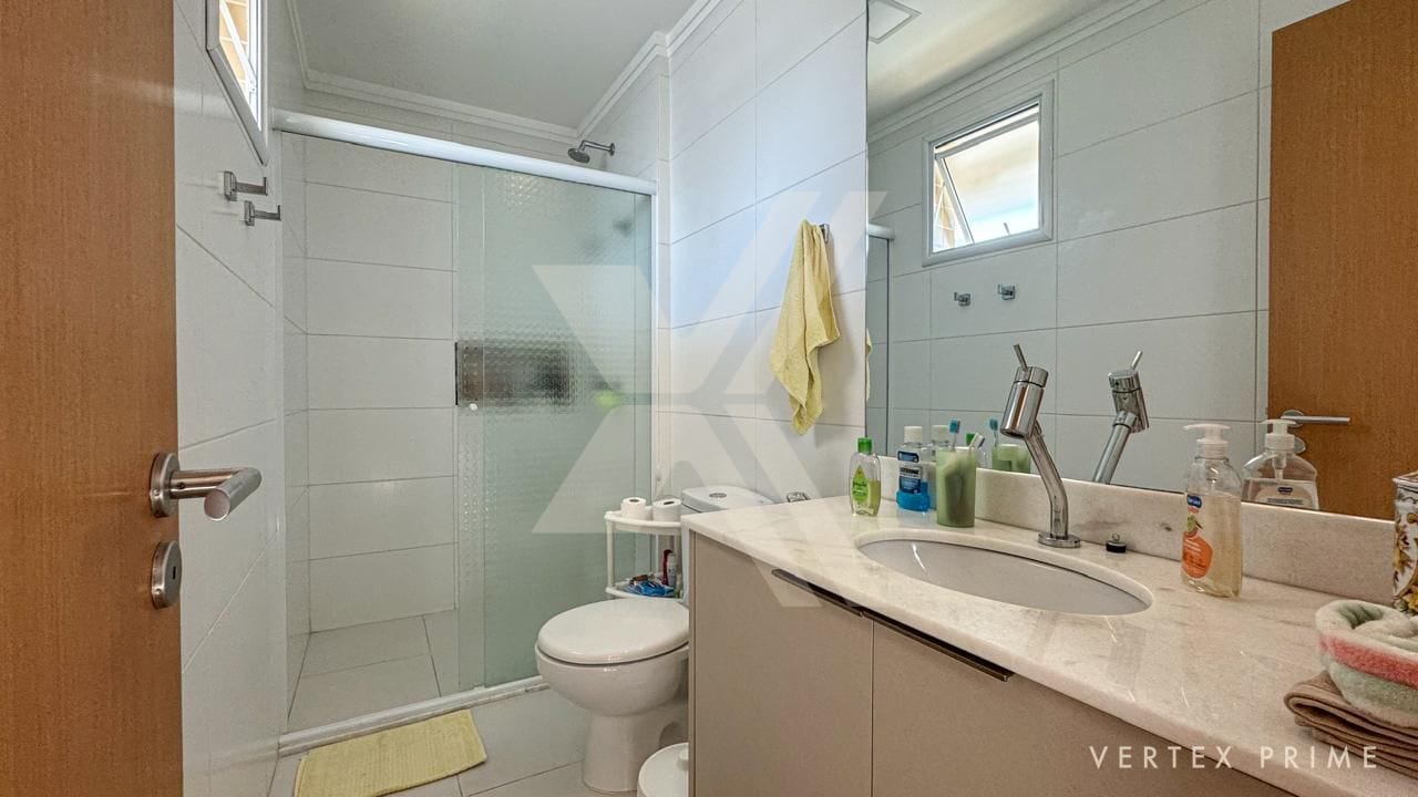 Apartamento de 3 suítes, andar alto e vista mar no Gonzaga em prédio com lazer. — foto