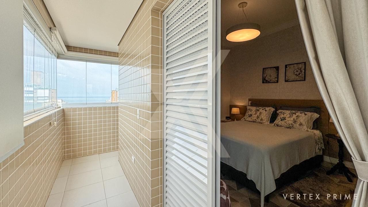 Apartamento de 3 suítes, andar alto e vista mar no Gonzaga em prédio com lazer. — foto