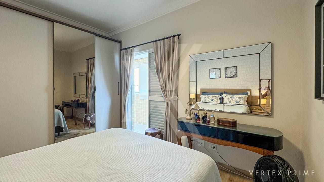 Apartamento de 3 suítes, andar alto e vista mar no Gonzaga em prédio com lazer. — foto