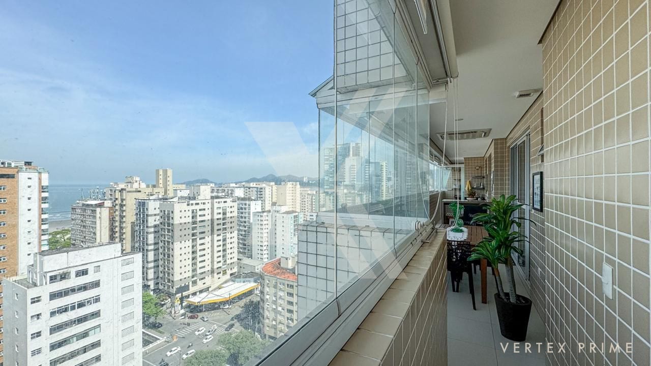 Apartamento de 3 suítes, andar alto e vista mar no Gonzaga em prédio com lazer. — foto