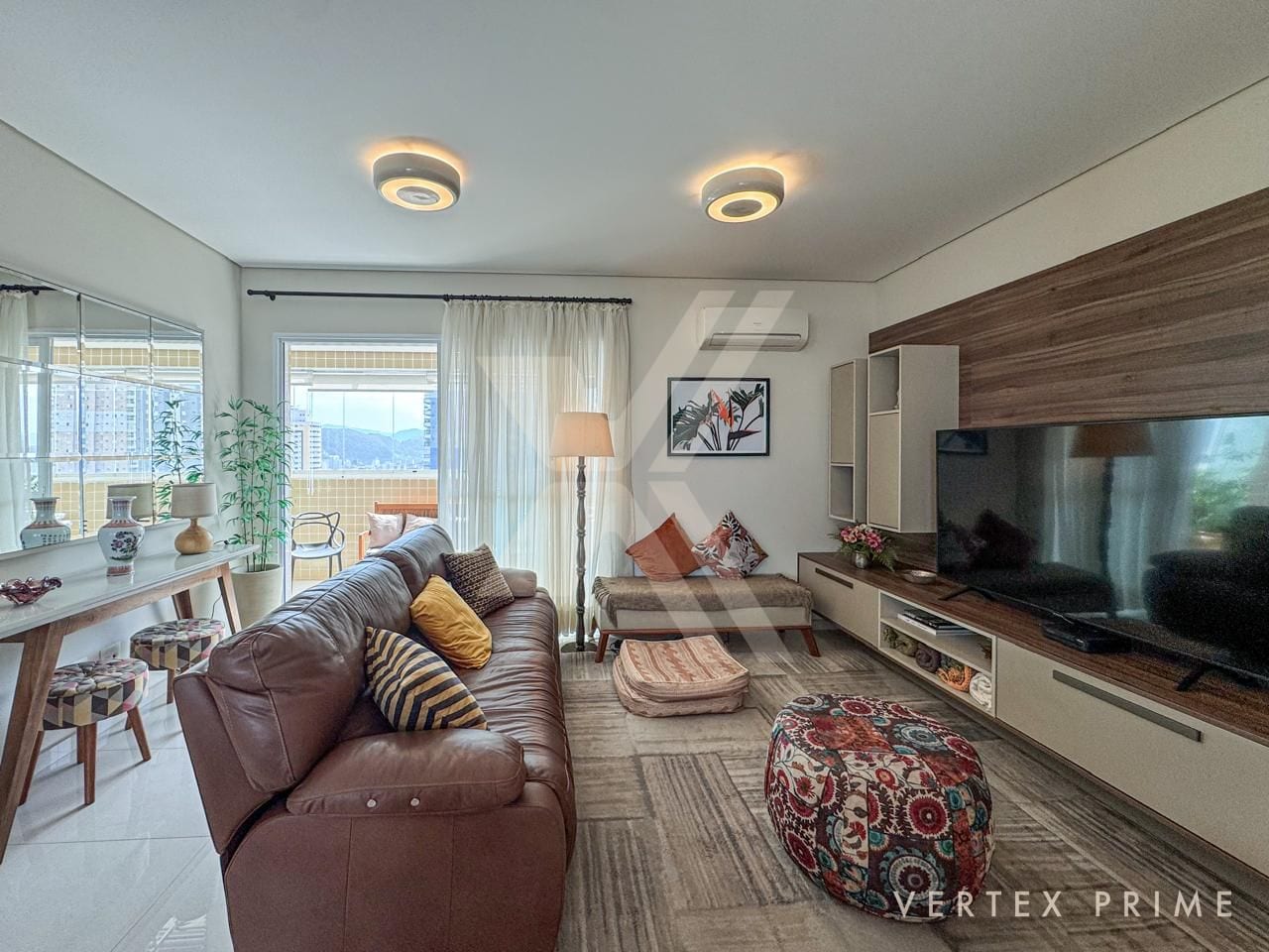 Apartamento de 3 suítes, andar alto e vista mar no Gonzaga em prédio com lazer. — foto
