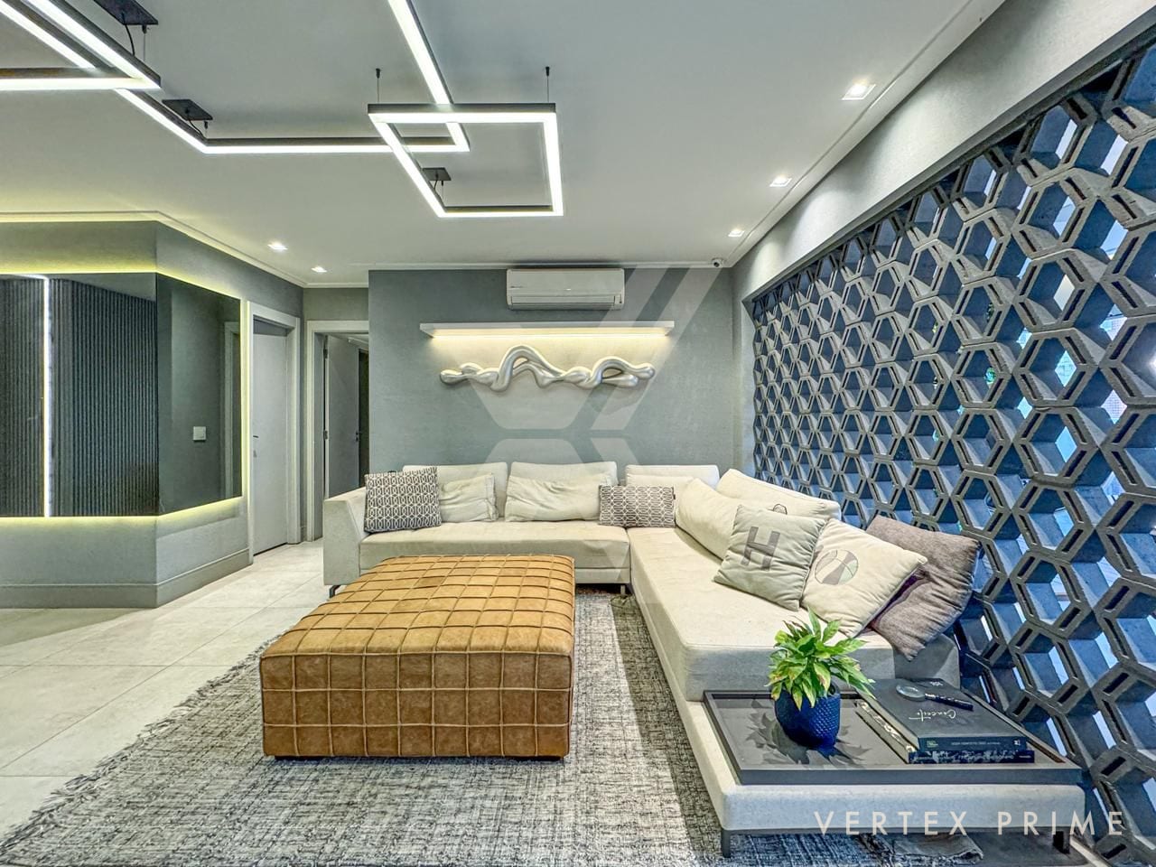 Apartamento garden com jacuzzi e teto retrátil, porteira fechada. Vila Rica - Santos — foto