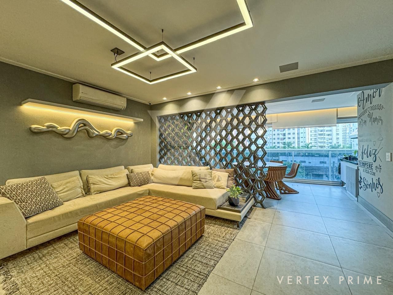 Apartamento garden com jacuzzi e teto retrátil, porteira fechada. Vila Rica - Santos — foto
