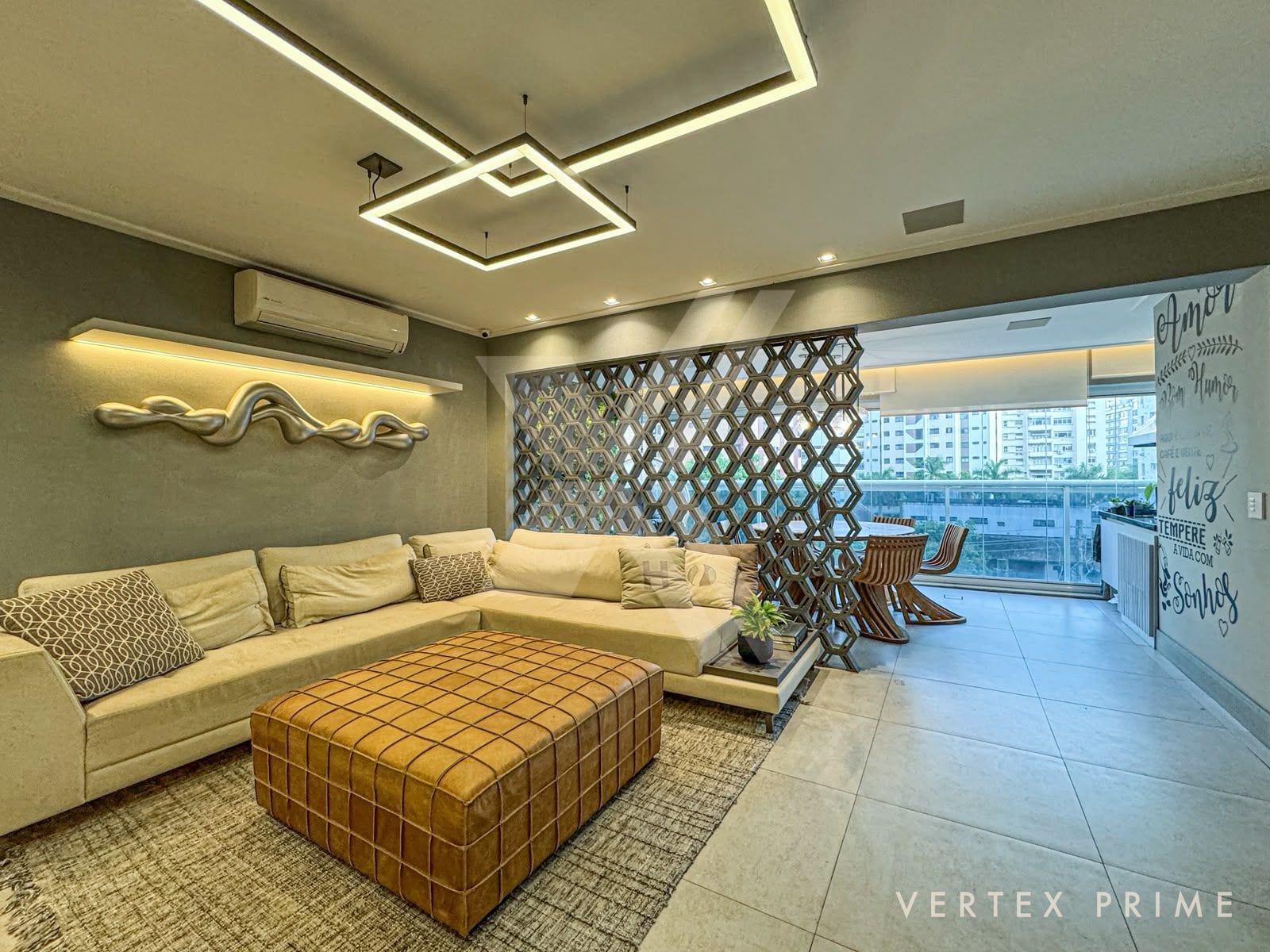 Apartamento garden com jacuzzi e teto retrátil, porteira fechada. Vila Rica - Santos — foto
