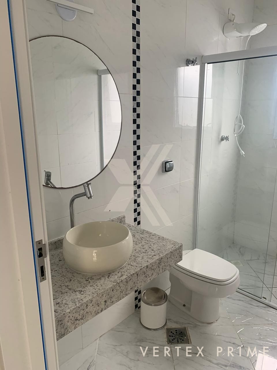 Villa Lopes 2 - Casa térrea contemporânea com quatro suítes e área de lazer completa — foto