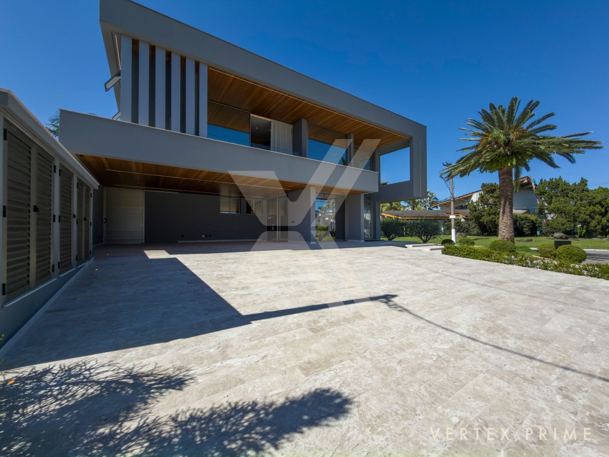 Mansão Porsche com arquitetura assinada pelo Rogério Perez — foto