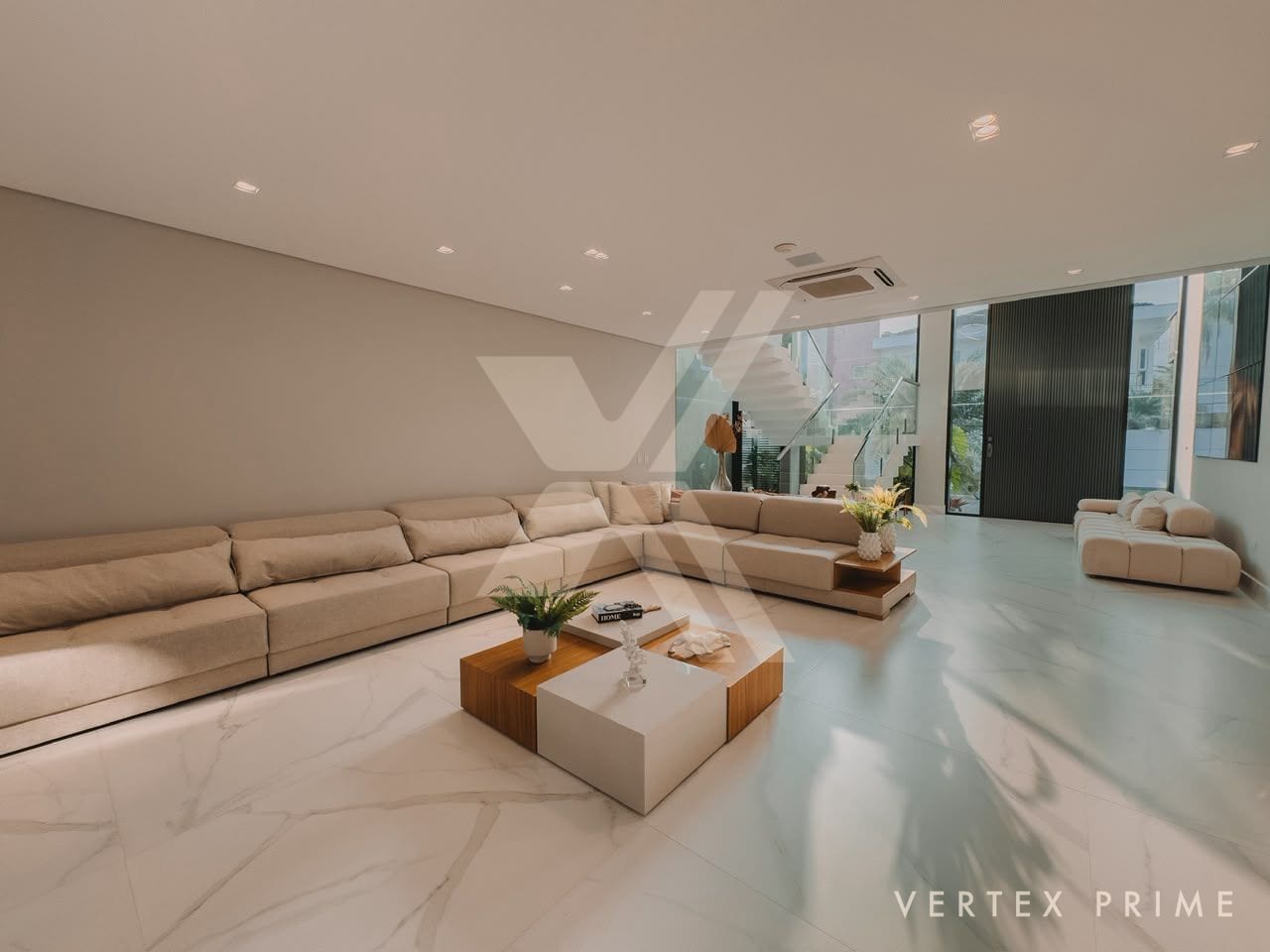 Casa Noir — contemporânea, entrega porteira fechada — foto