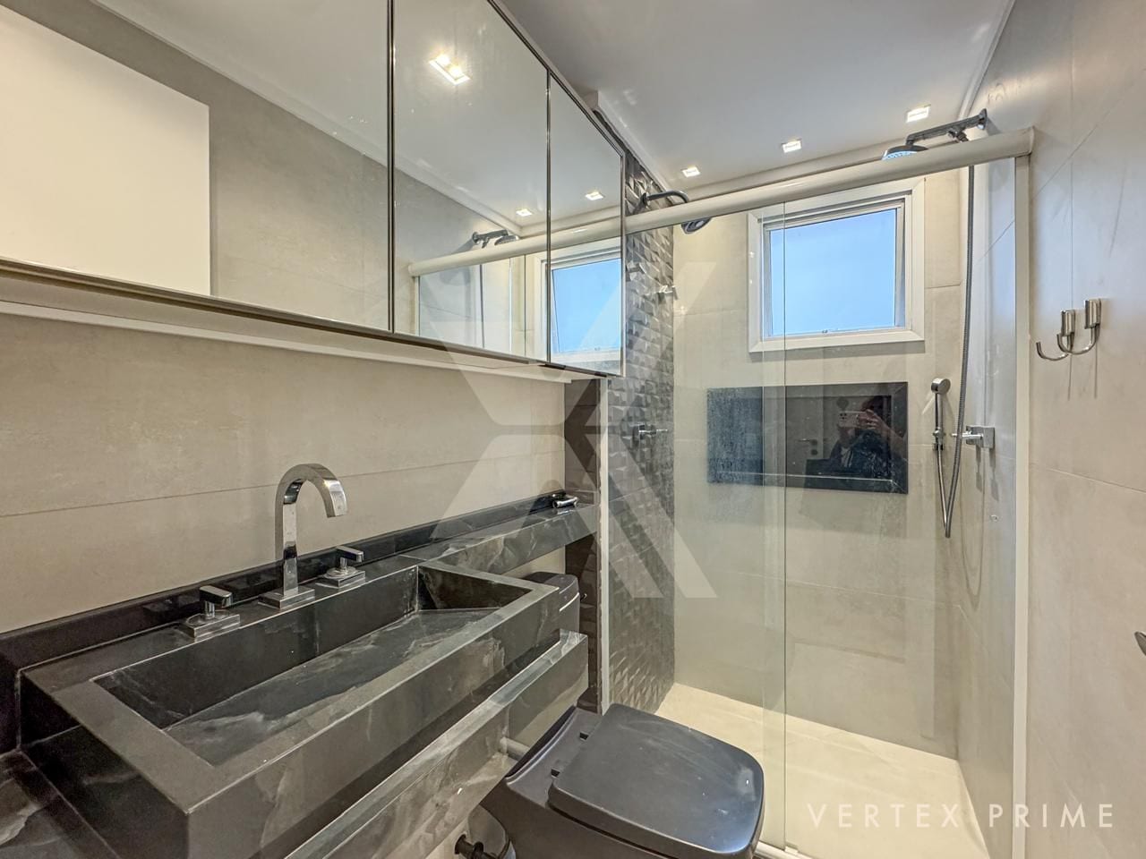 Apartamento de 2 Dorm, 1 Suíte com 60m2 na Bela Vista, São Paulo — foto