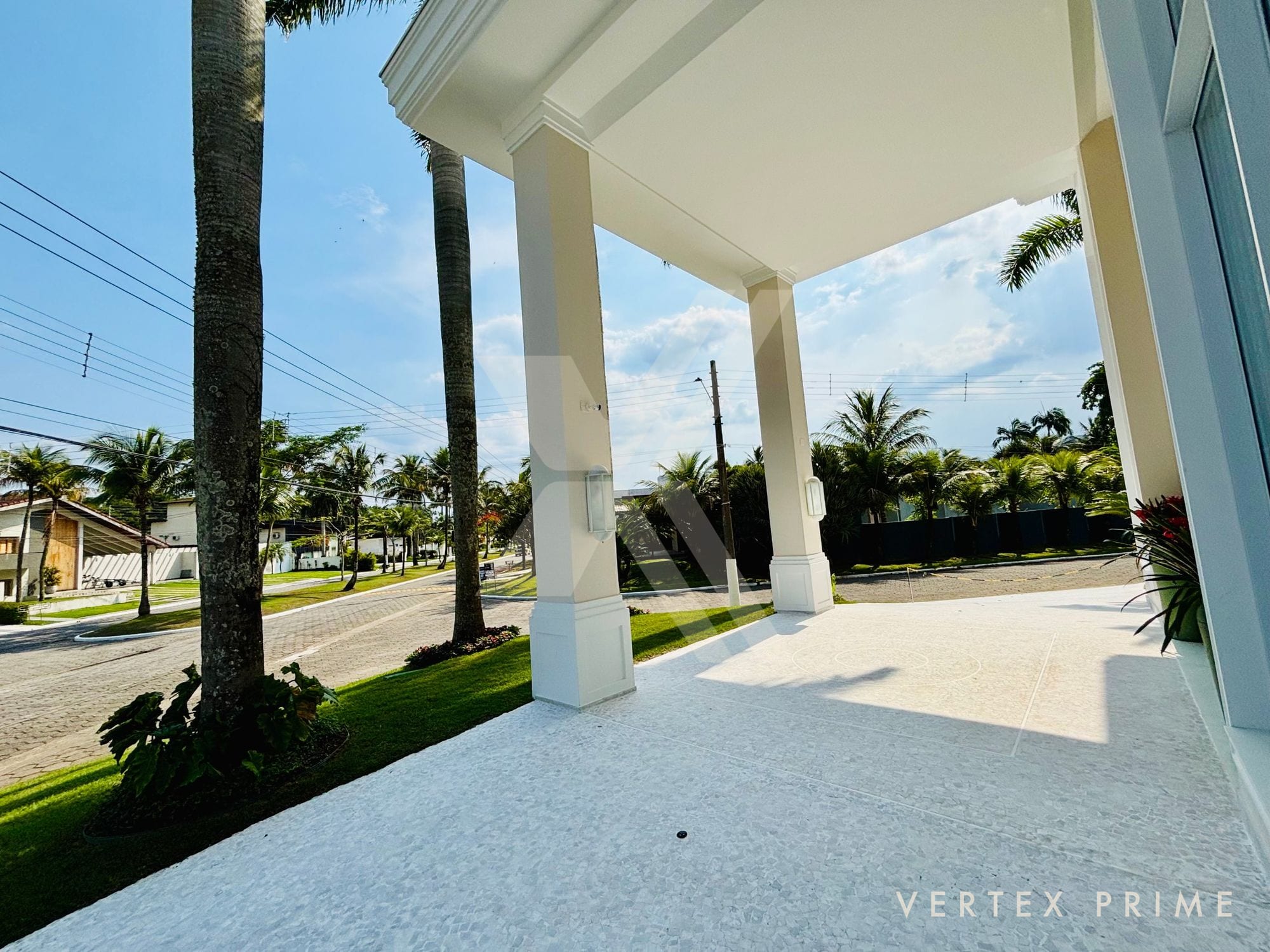 Mansão de Alto Padrão com 8 Suítes no Jardim Acapulco — foto