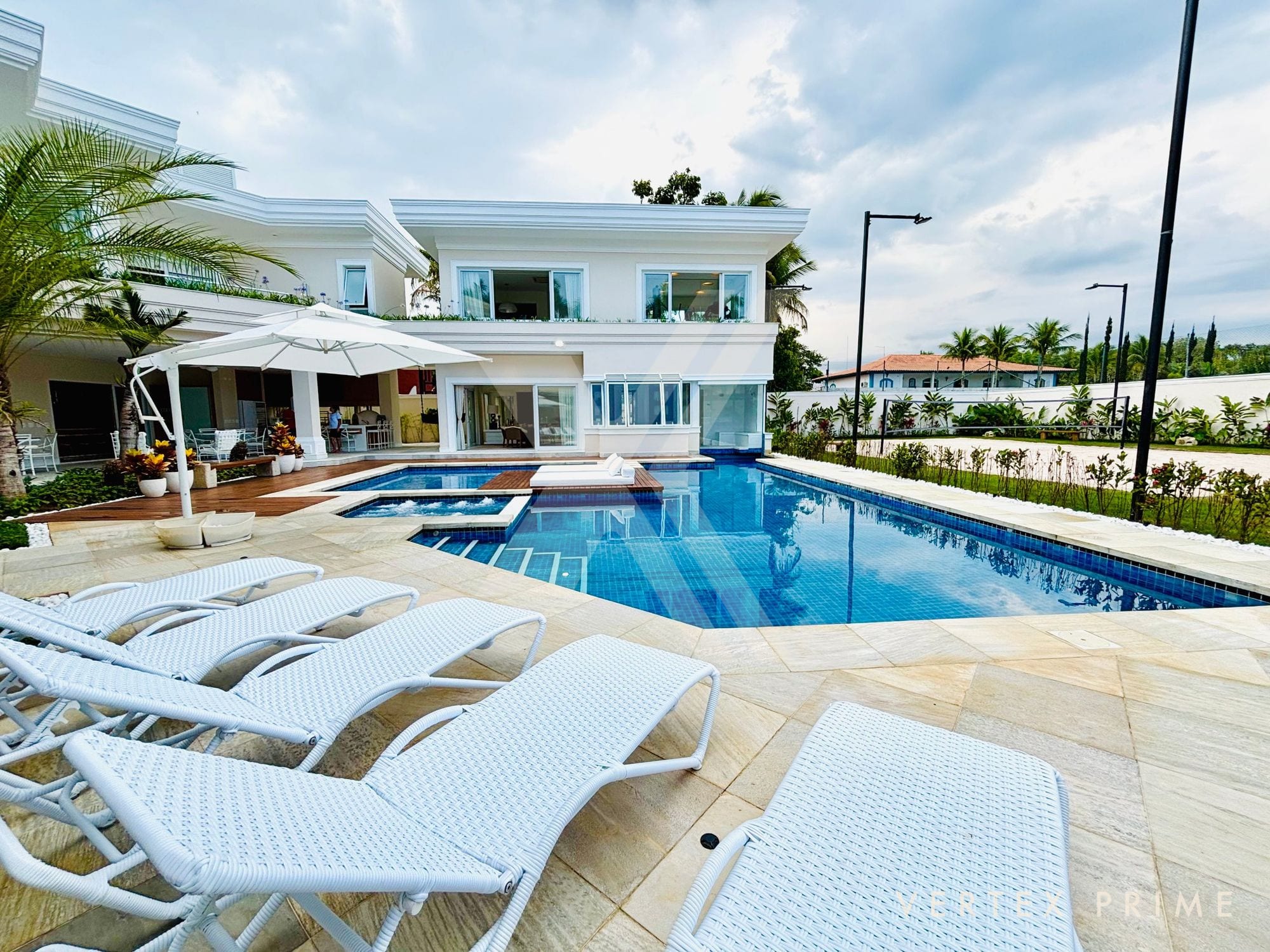 Mansão de Alto Padrão com 8 Suítes no Jardim Acapulco — foto