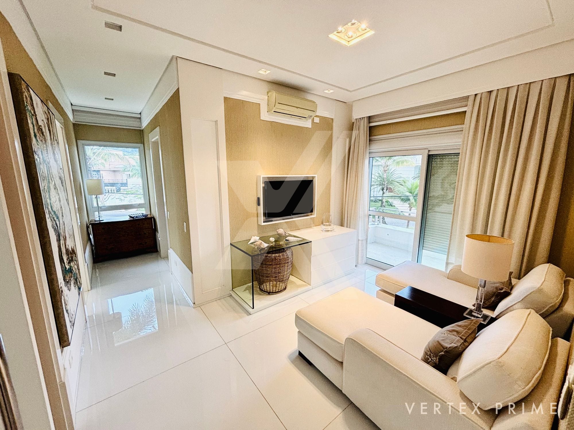 Mansão de Alto Padrão com 8 Suítes no Jardim Acapulco — foto