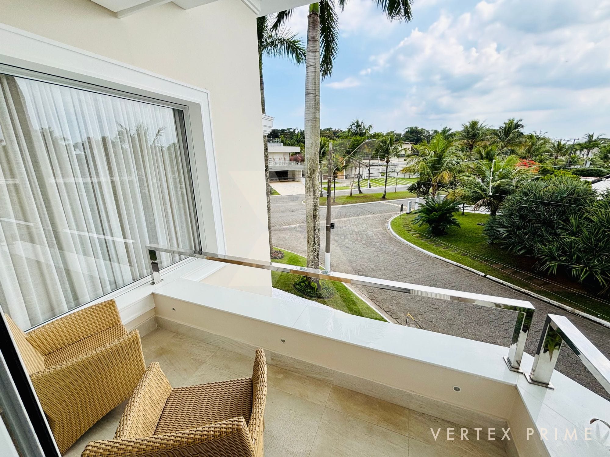 Mansão de Alto Padrão com 8 Suítes no Jardim Acapulco — foto